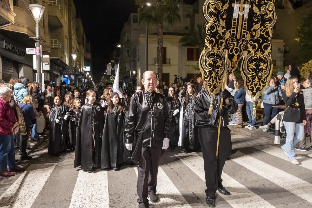 Aquí las mejores imágenes del Lunes Santo en Torrevieja Aquí las mejores imágenes del Lunes Santo en Torrevieja
