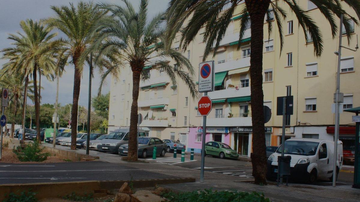 Barrio Pintor Goya con las conocidas como fincas amarillas cuya eficiencia energética será mejorada con una ayuda europea.