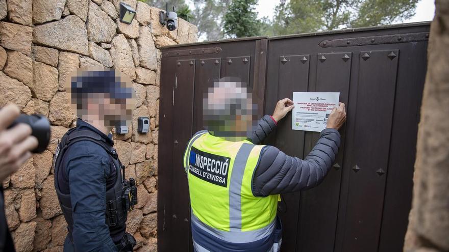 El Consell de Ibiza amenaza con multazos de medio millón de euros a cuatro alquileres turísticos ilegales
