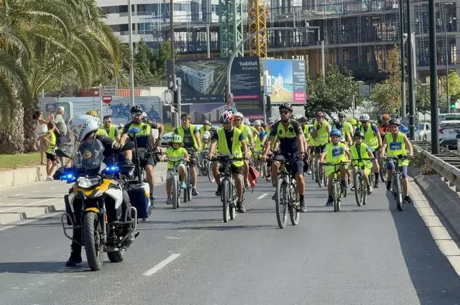 Marcha ciclista 'A Urbanova en bici'