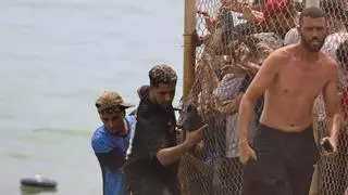 Directo | Sánchez prepara medidas para recuperar la normalidad en Ceuta y Feijóo pide cerrar la frontera y desplegar al Ejército