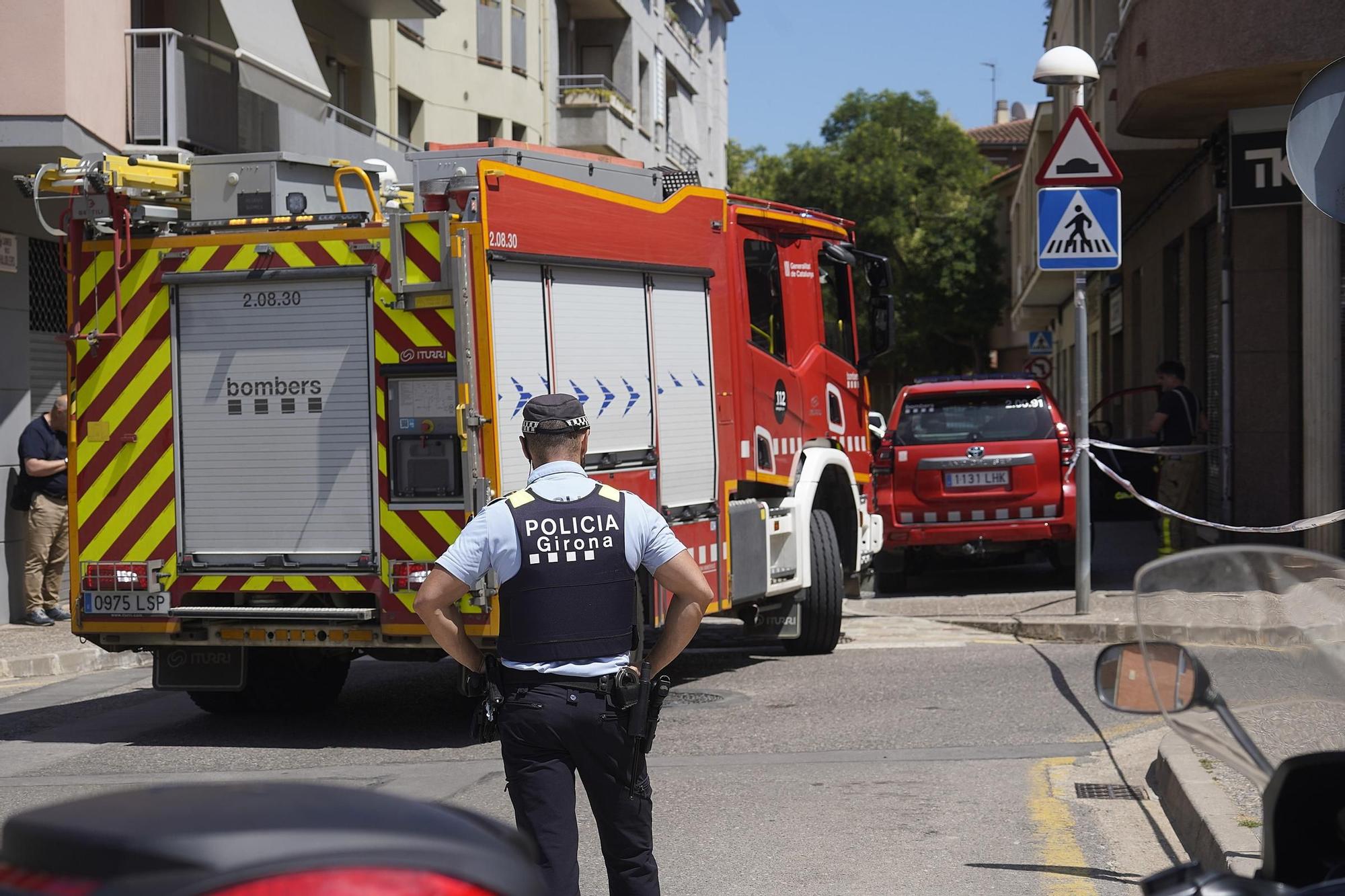 Incendi en un local de Girona