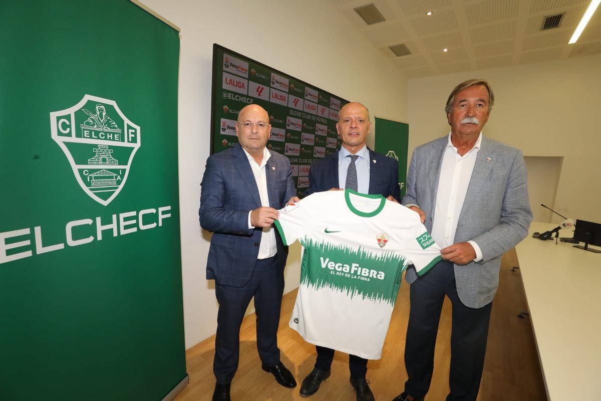 El Elche CF y VegaFibra apuestan por el crecimiento conjunto y por ...