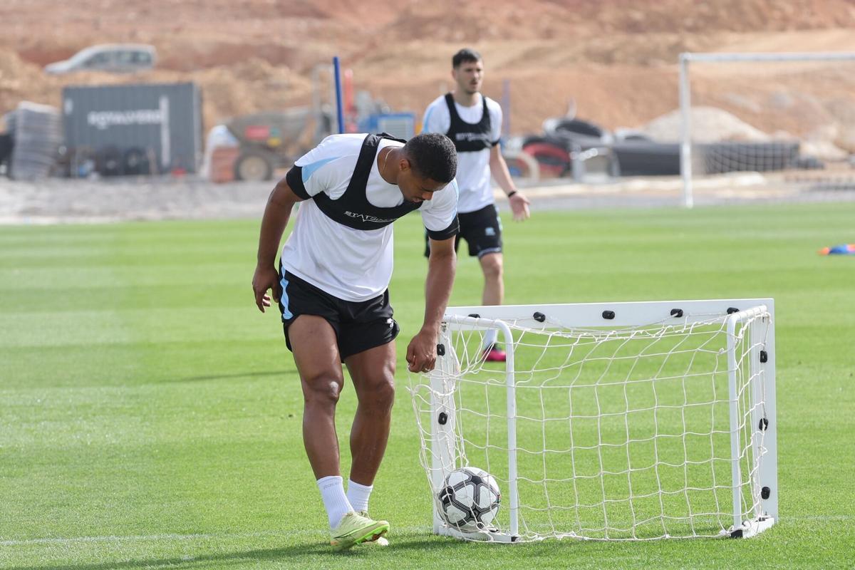 Entrenamiento del CD Castellón en la ciudad deportiva Globeenergy