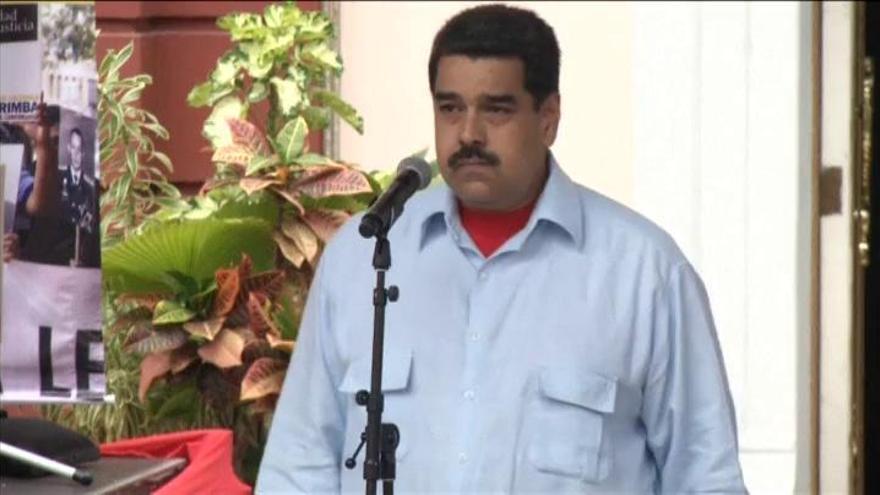Maduro llama a Rajoy "racista, colonialista y basura corrupta"