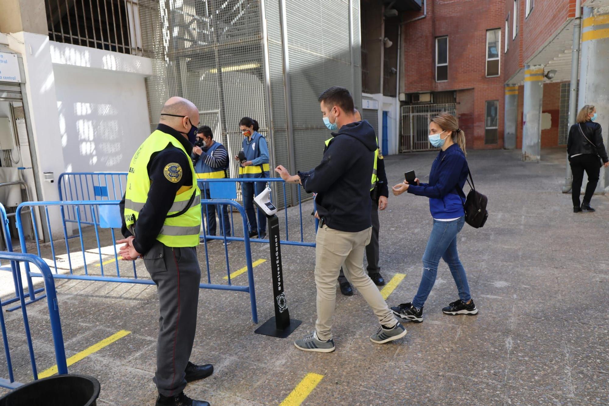 Vuelve el público a la Romareda