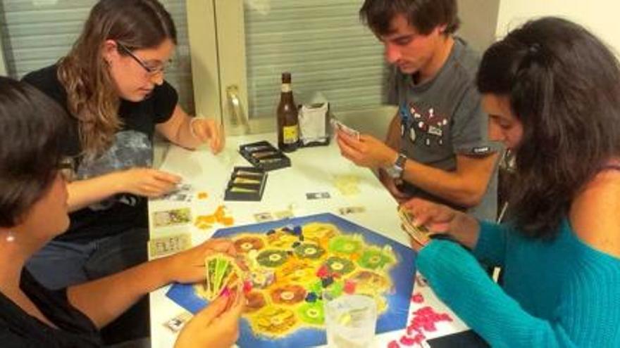 Obertes les inscripcions del 5è Torneig de Catan del CAE