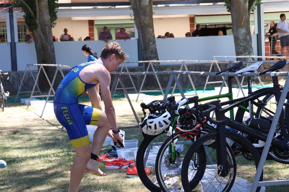 Los mejores imágenes del Campeonato Regional Juvenil de Sprint en el Triatlón Ciudad de Zamora