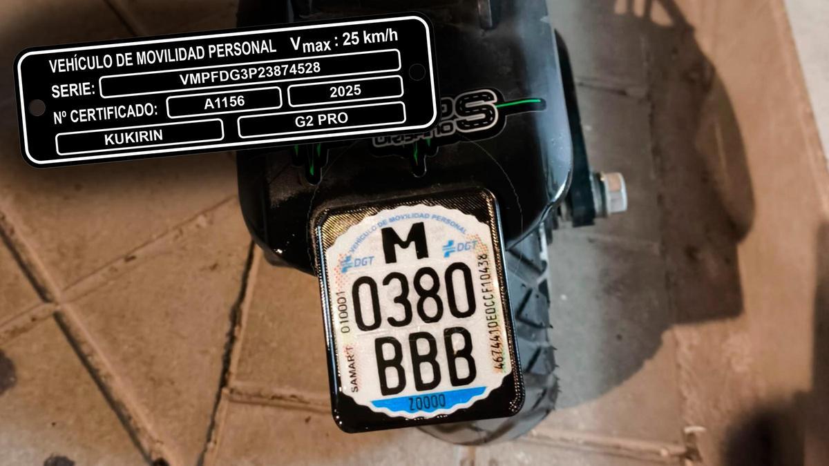 Una de las primeras matrículas de patinete en España