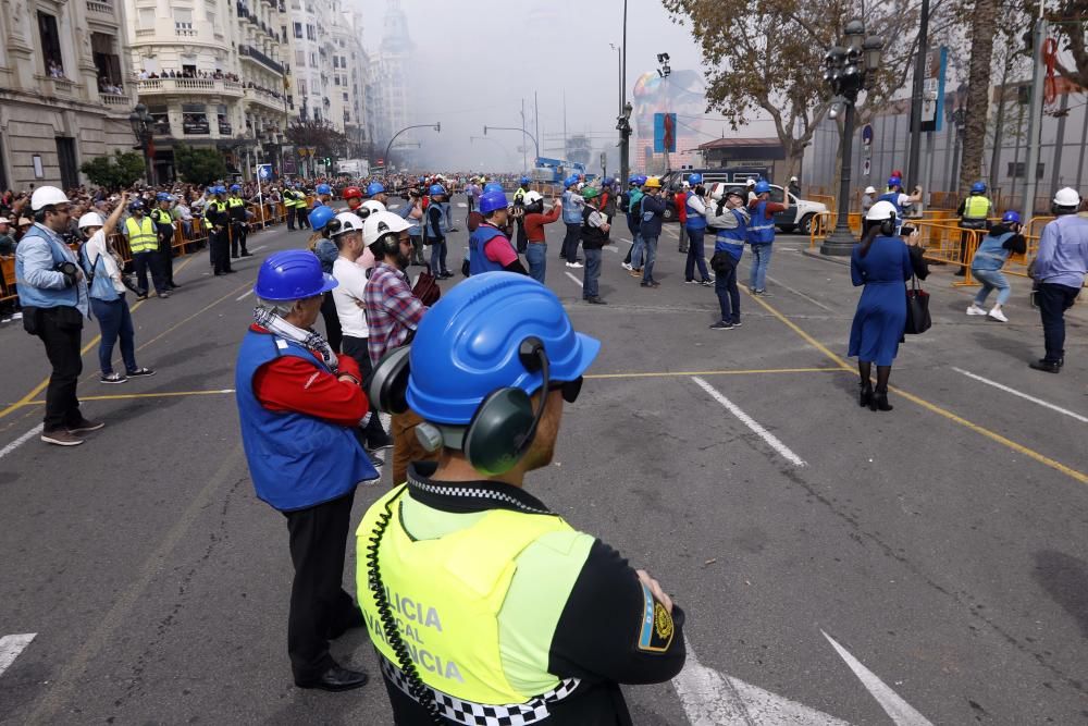 Búscate en la mascletà del 9 de marzo