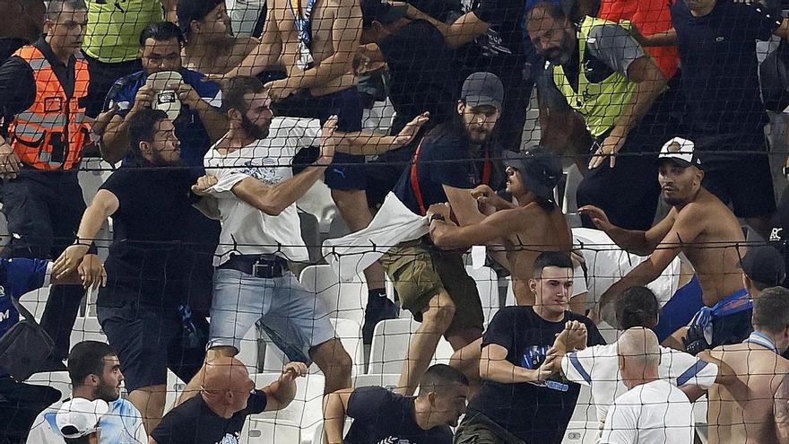 Incidentes entre los aficionados del Olympique de Marsella.