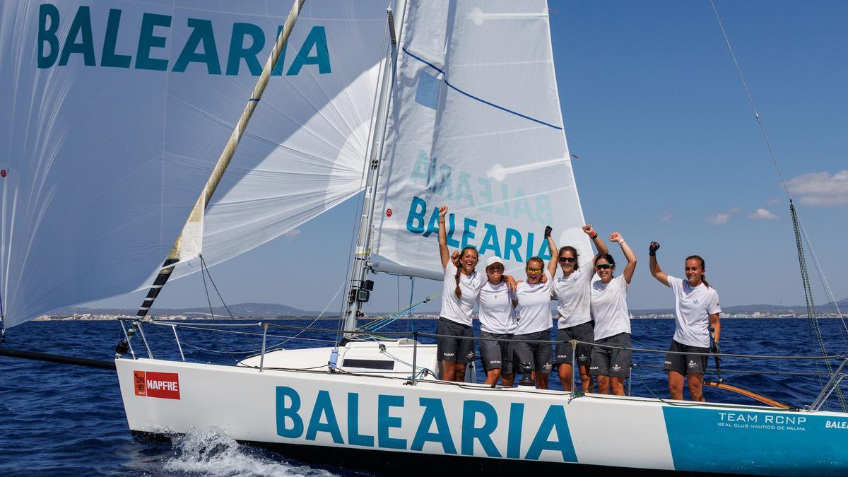 El Balearia, vencedor en tiempo real y en la clase Mallorca Sotheby’s Women’s Cup