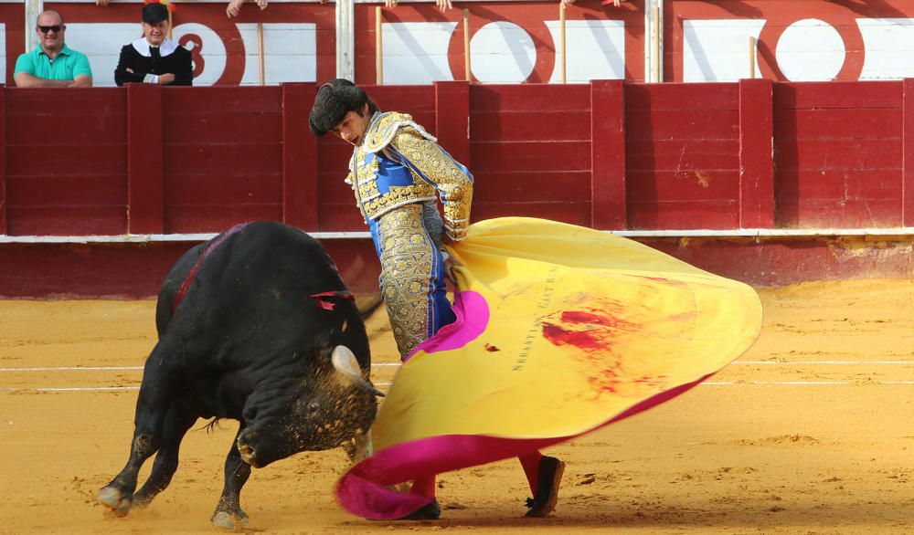 Castella y Talavante dan brillo a la tarde en Málaga