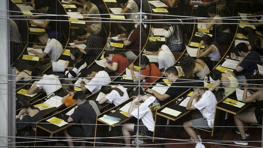 El 96,98% dels estudiants catalans aprova la selectivitat amb una mitjana de 6,787