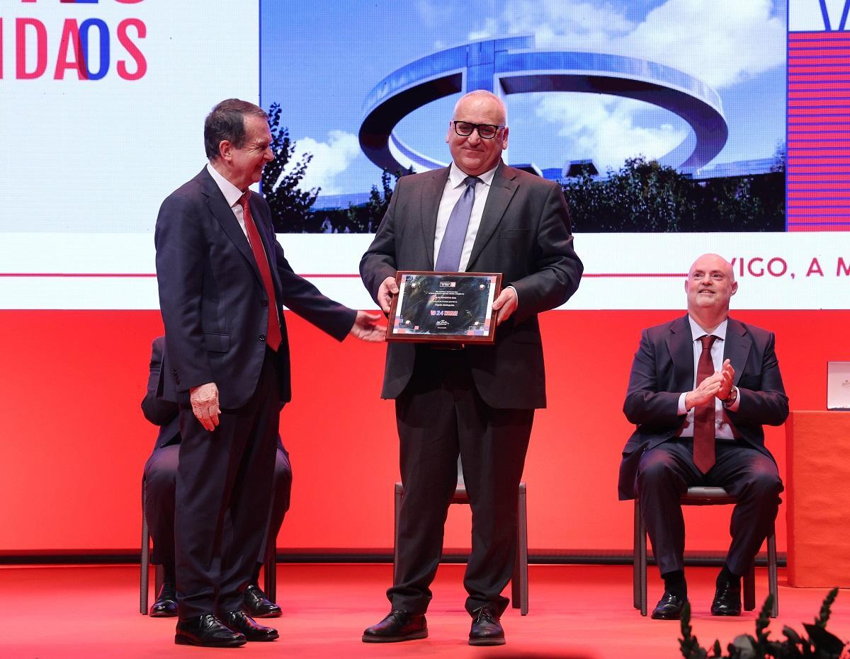 Entrega del Vigués Distinguido al Club Deportivo Coia.