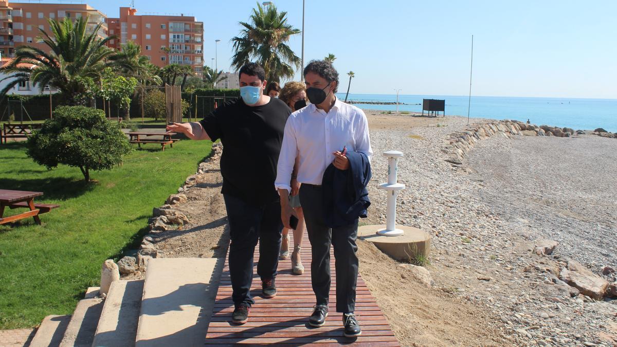 itó algunas de las obras realizadas en Nules con fondos de la Generalitat en la playa y Mascarell.