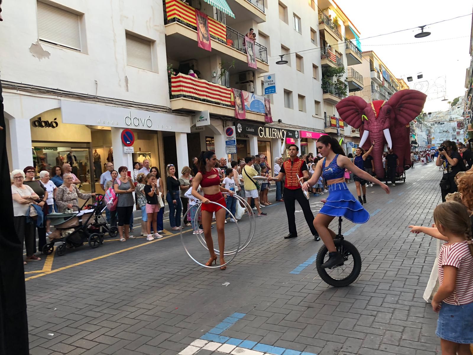 Altea vibra con el inicio de sus fiestas de Moros y Cristianos