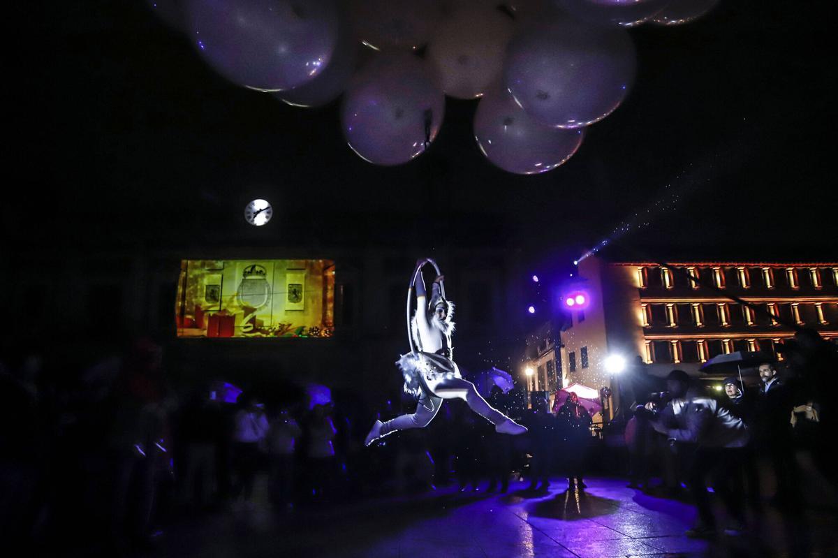 El espectáculo Musa de Lunas de La Corredera, en imágenes