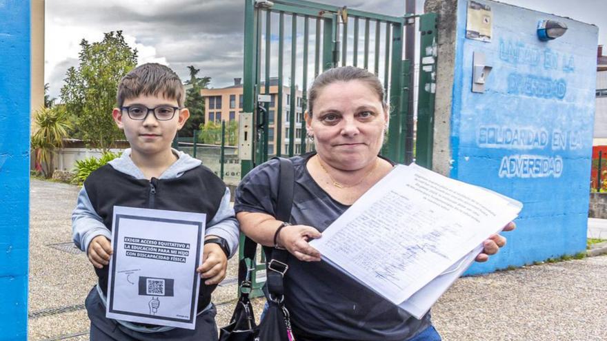 Educación niega la plaza a un alumno en el IES de La Corredoria &quot;por su discapacidad&quot;, denuncia su madre