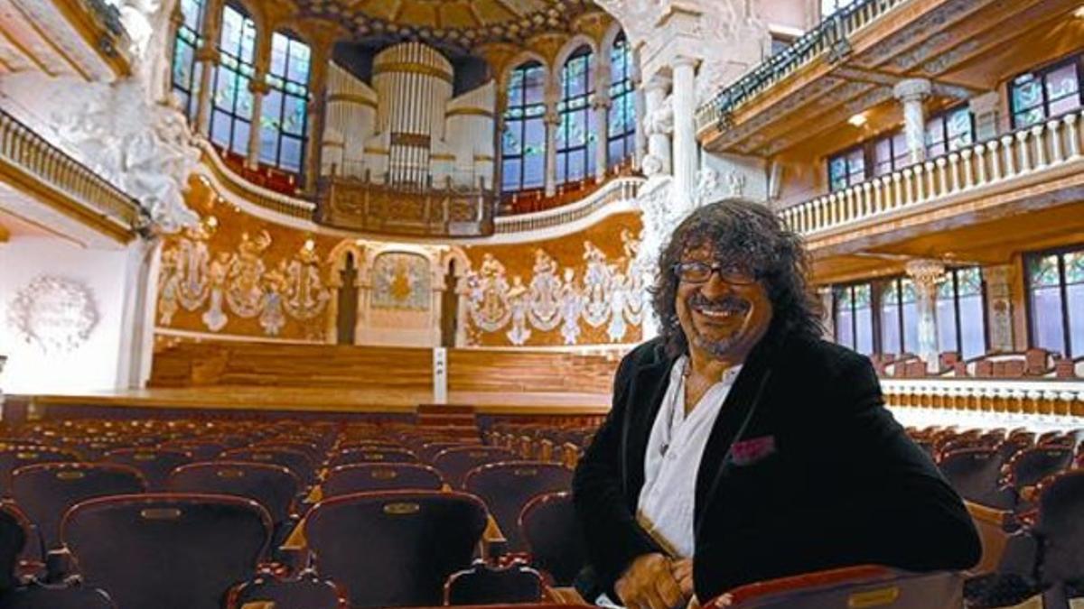 El cantante y compositor Pep Sala (la mitad de Sau), ayer, en el interior del Palau de la Música.