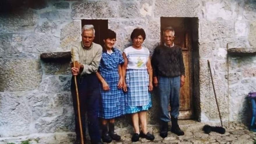 Los premios de oro del certamen de Benia reconocen a los guardianes y defensores del queso gamonéu