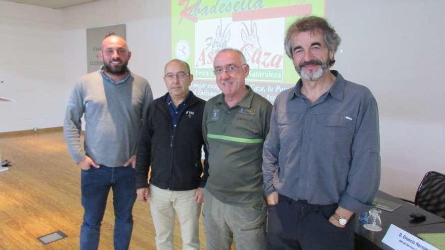 José Tuñón, Orencio Hernández, Miguel Fernández y Guillermo Palomero, ayer en Ribadesella.