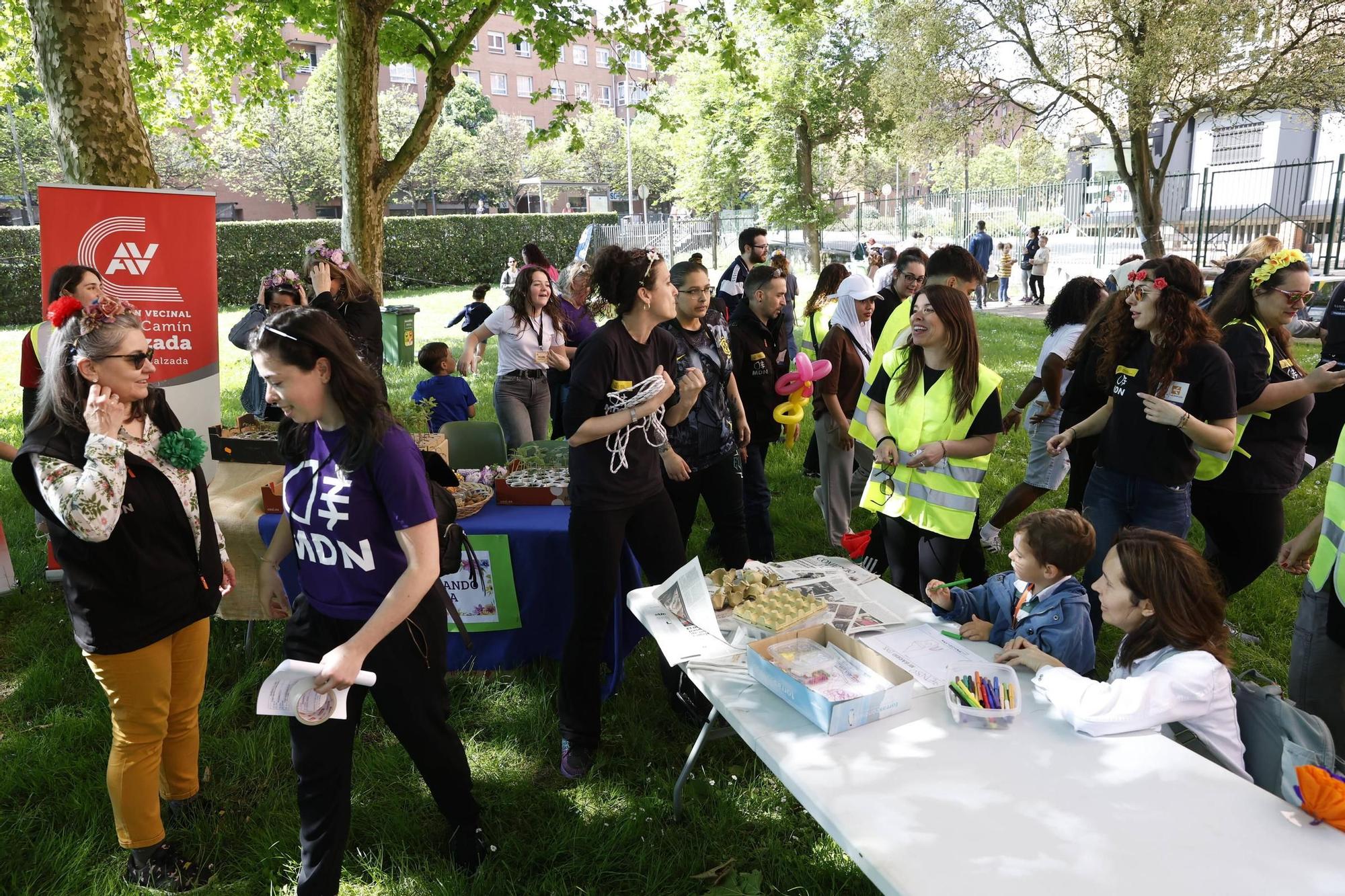 Así fue la fiesta en la zona oeste de Gijón para crear comunidad (en imágenes)