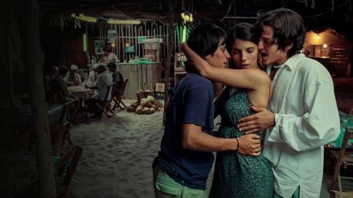 La famosa escena del baile a tres.