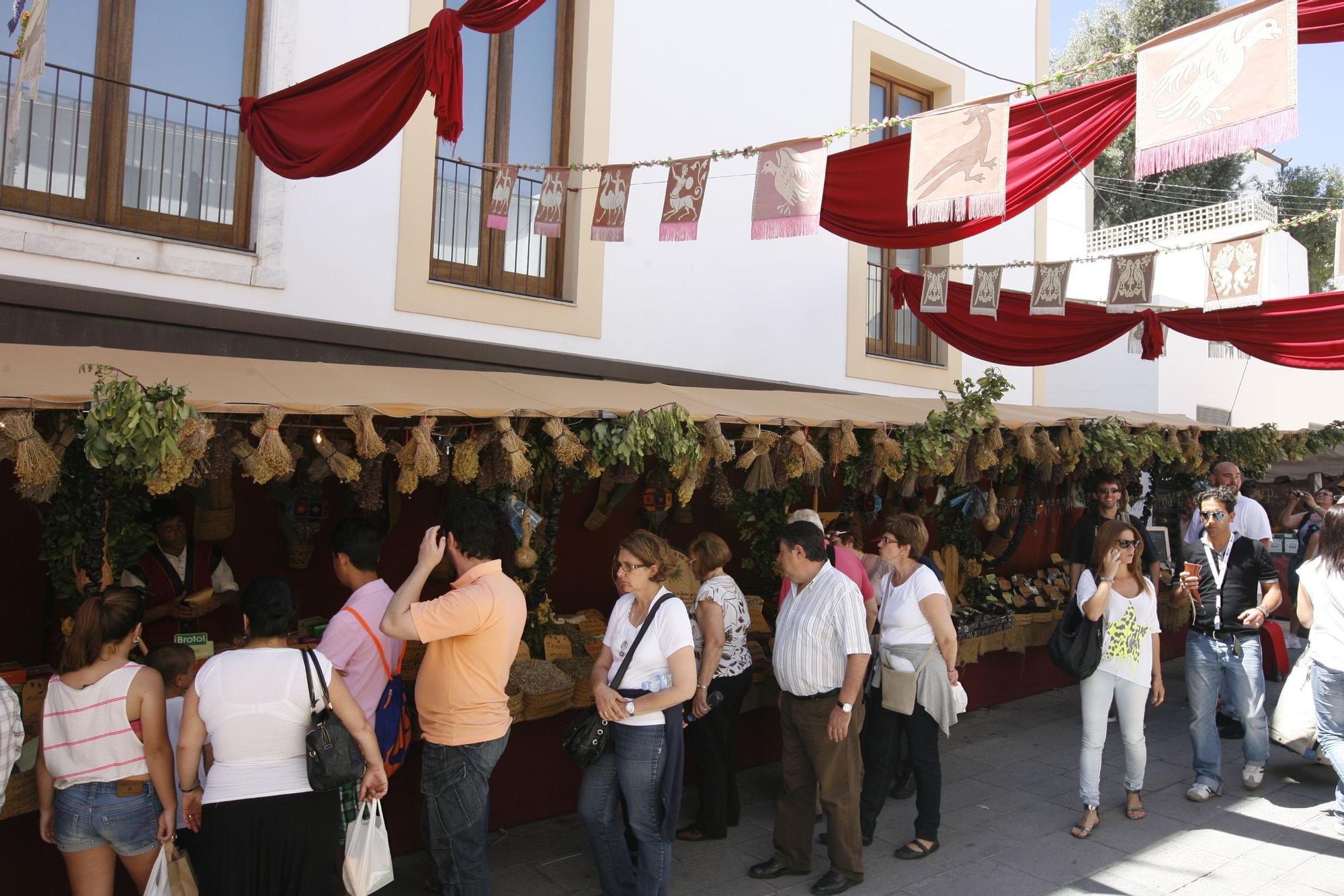 Edición de 2012 de la Feria Medieval de Ibiza.