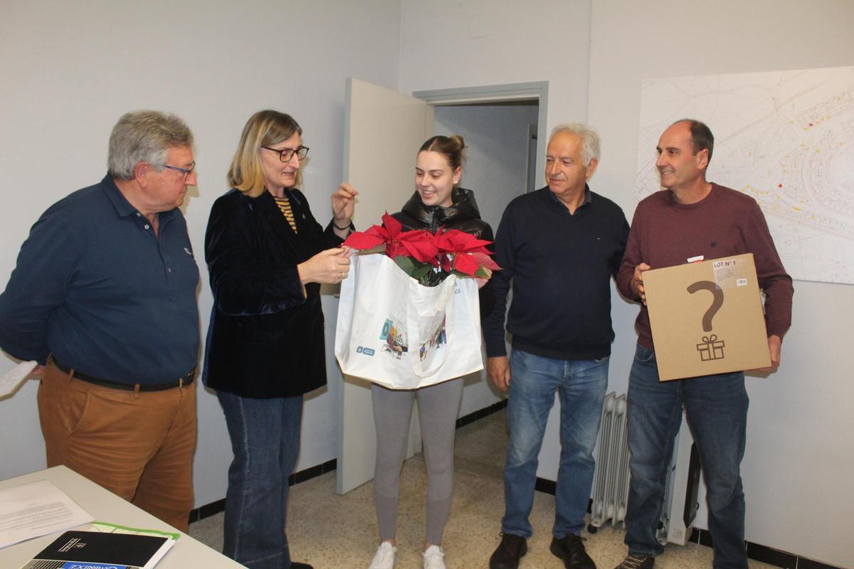 L'Olivar Gran de Figueres lliura els premis del concurs d'enllumenats nadalencs L'Olivar Gran de Figueres lliura els premis del concurs d'enllumenats nadalencs