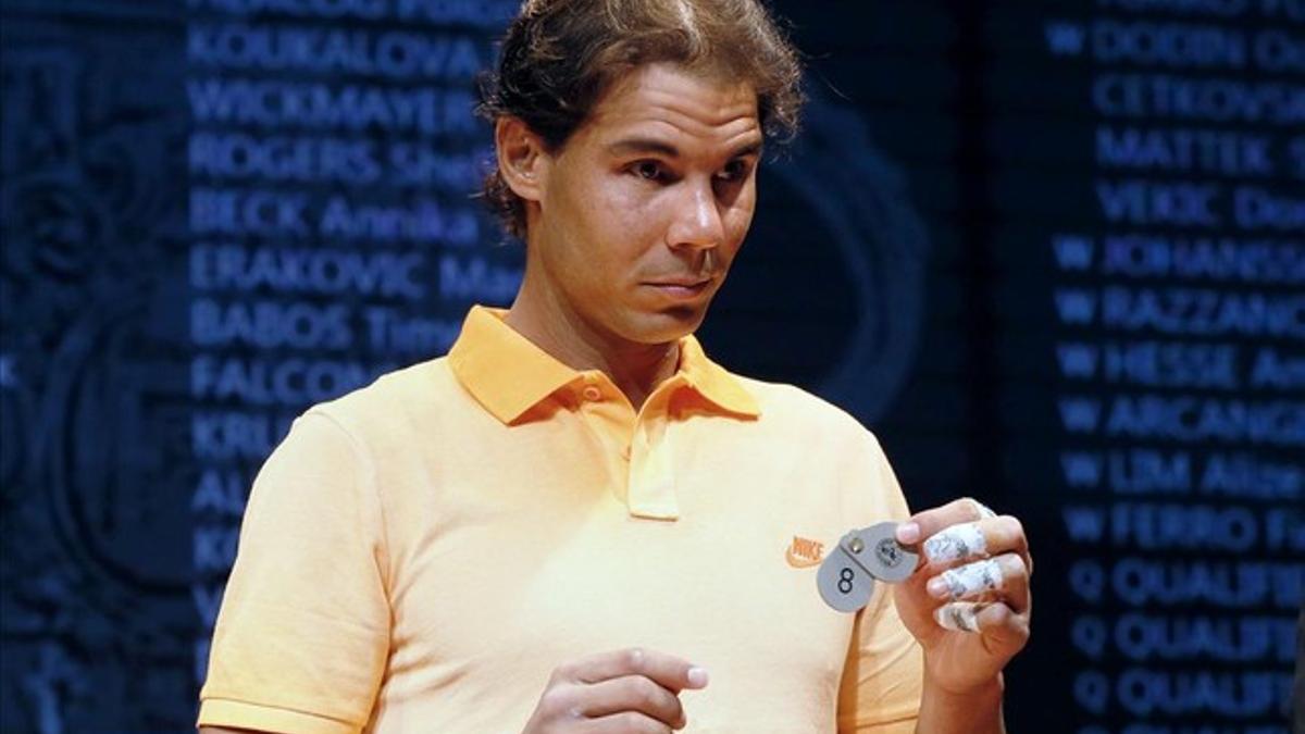 Rafael Nadal participa en el sorteo de los cuadros de Roland Garros.