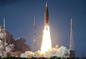 Artemis II despega hacia la historia: rumbo a la Luna
