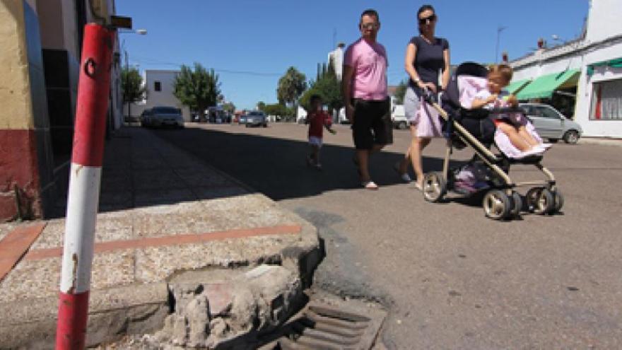 En Badajoz, las calles y aceras de las ocho pedanías se remozarán con 300.000 euros