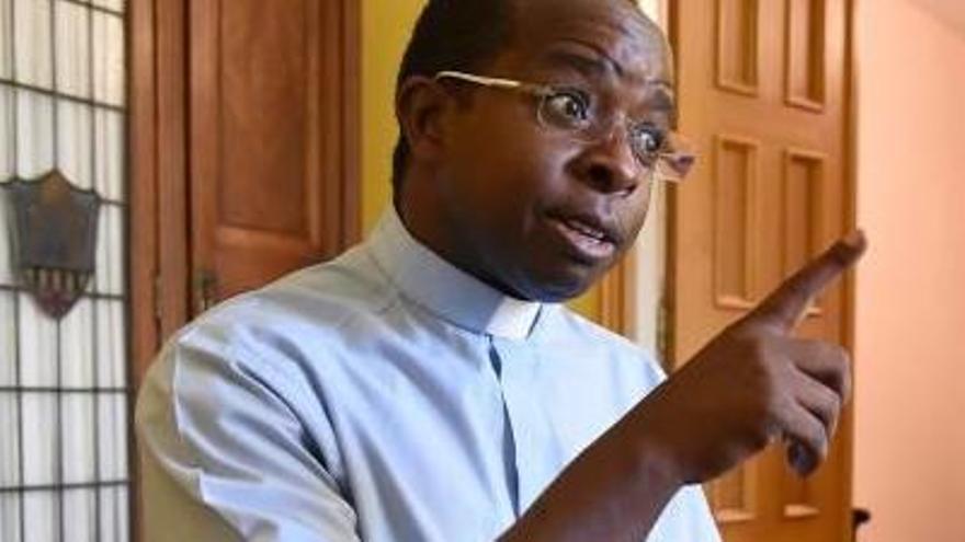 Jean Hakolimana, rector de la Seu.