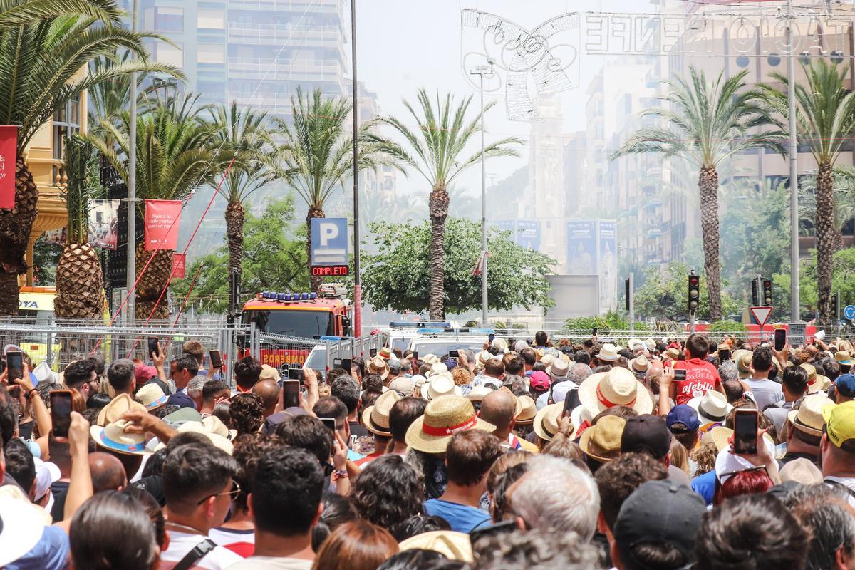 Segundo día de mascletá, pirotecnia Reyes Martí
