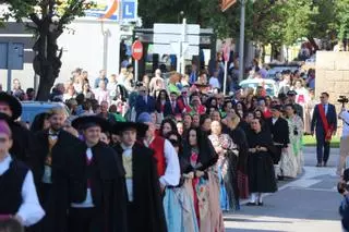 El 'Día de la Faldeta' de Fraga congrega a miles de vecinos y visitantes para rendir homenaje a su cultura y tradición