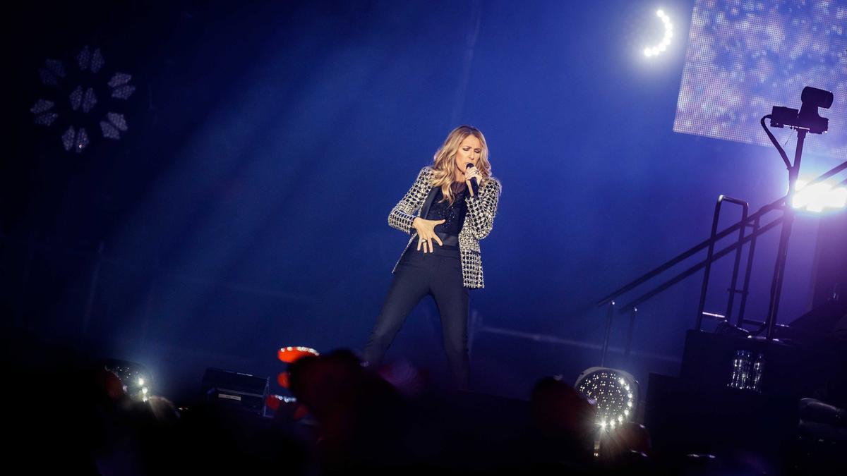 Celine Dion durante un concierto.