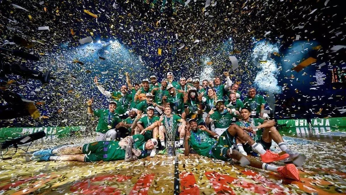 El Unicaja alzó el trofeo europeo en Atenas el curso pasado.