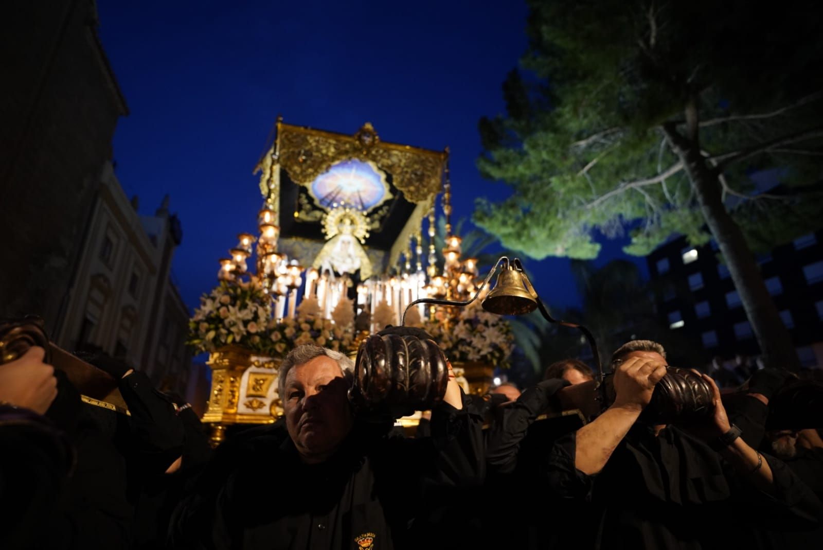 Procesión de la Dolorosa del Grao en la Semana Santa Marinera de València