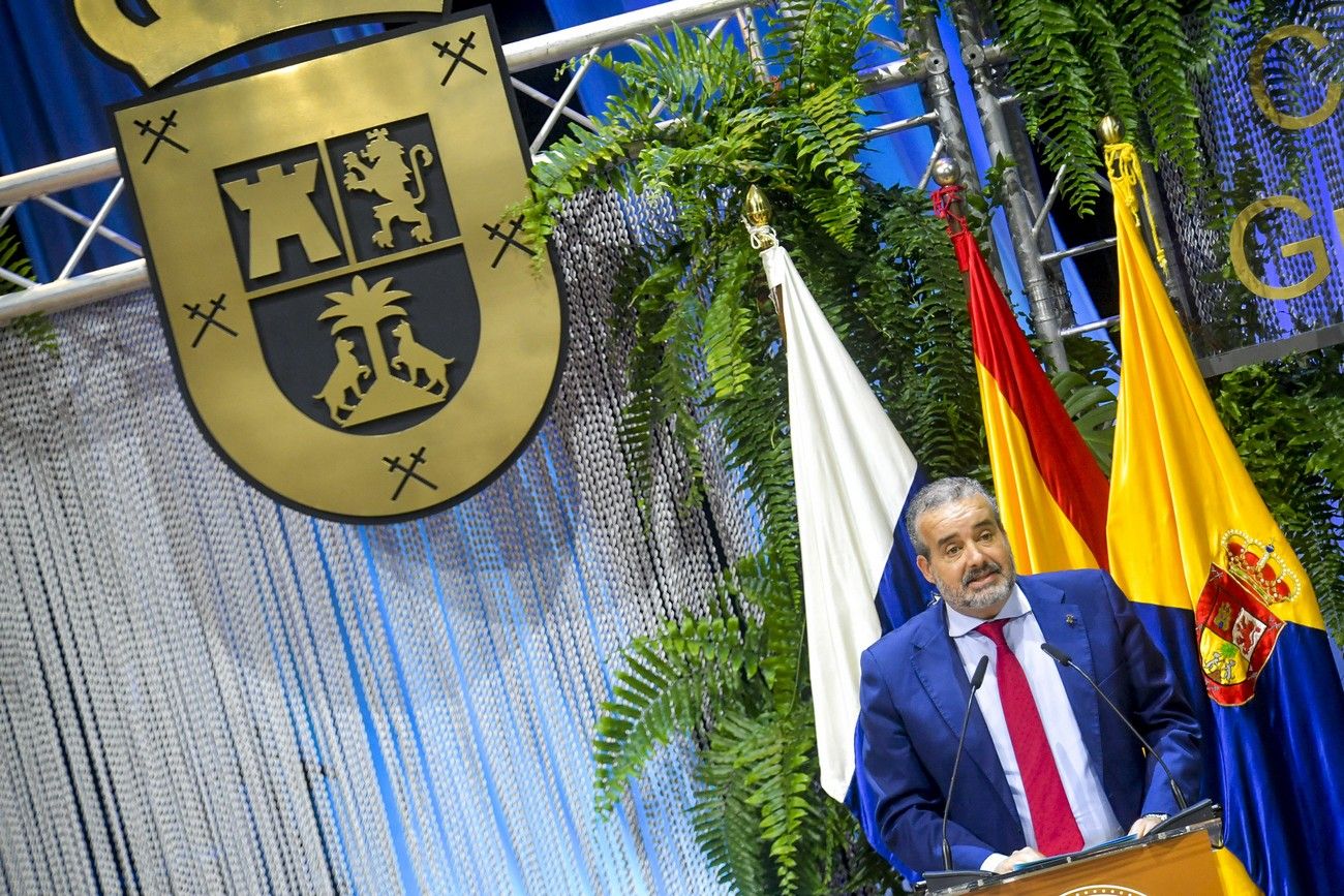 Entrega de Honores y Distinciones del Cabildo de Gran Canaria en su 110 aniversario