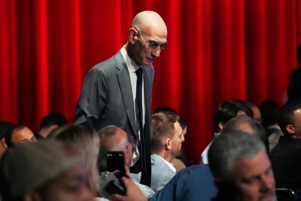 Silver ha tenido unos días frenéticos en Europa, sin convencer a nadie