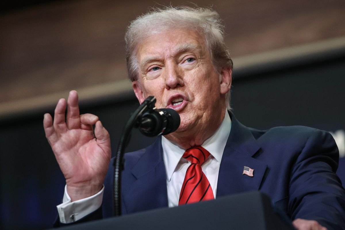 Trump, obert a reunir-se amb Putin i Zelenski per posar fi a la guerra Trump, obert a reunir-se amb Putin i Zelenski per posar fi a la guerra