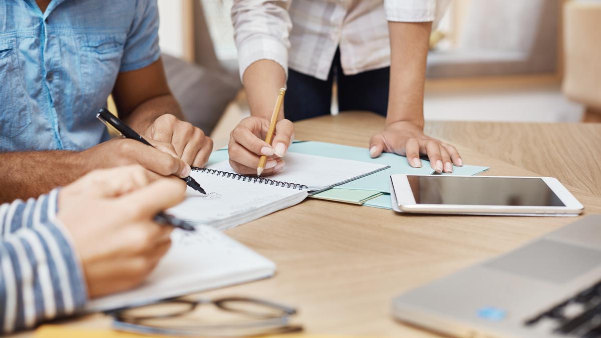 Las acciones formativas, que se imparten a través de clases virtuales en directo, se retoman este mes de septiembre.