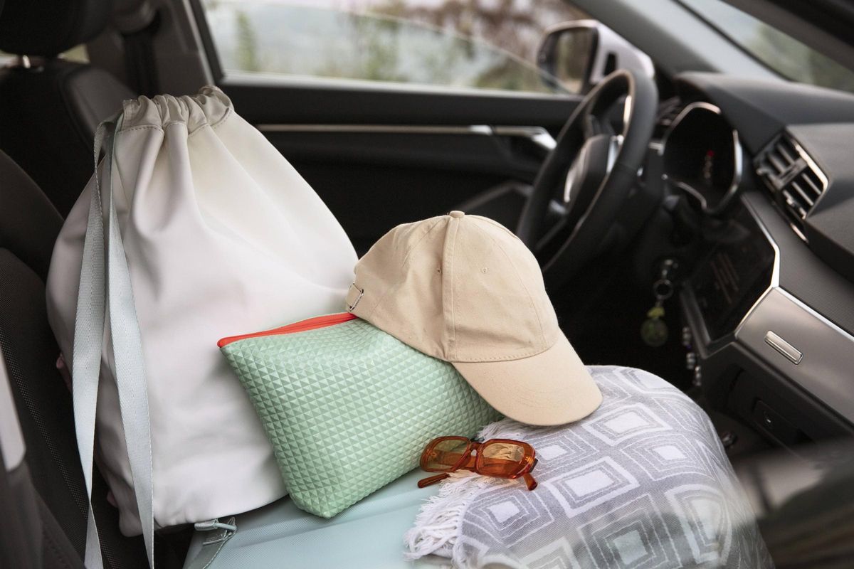 ¿Llevas gorra al conducir? Mucho cuidado, pueden ponerte esta multa