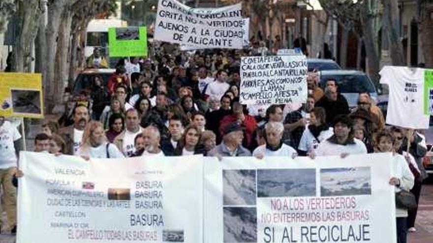 Imagen de archivo de una protesta por el vertedero.