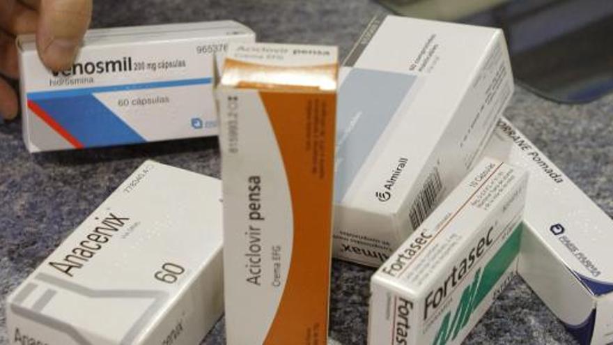 Algunos de los medicamentos que se quedan sin financiación.