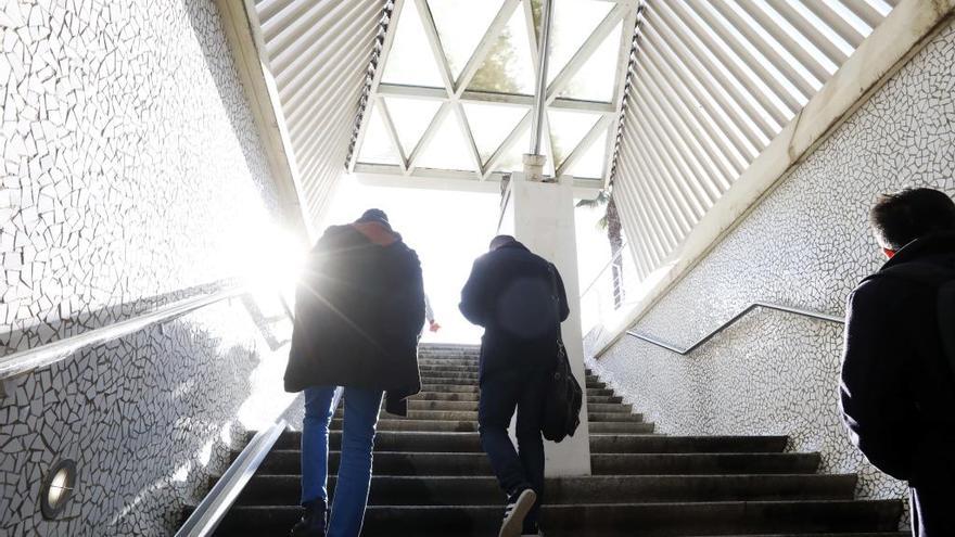 Salida de una de las estaciones de metro de la ciudad de València