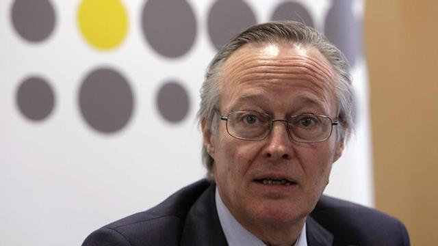 El presidente de Vueling, Josep Piqué, durante una rueda de prensa en Barcelona.