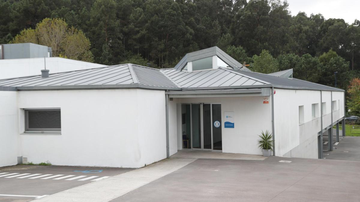 Vista general del centro de día de la Xunta de Valadares.