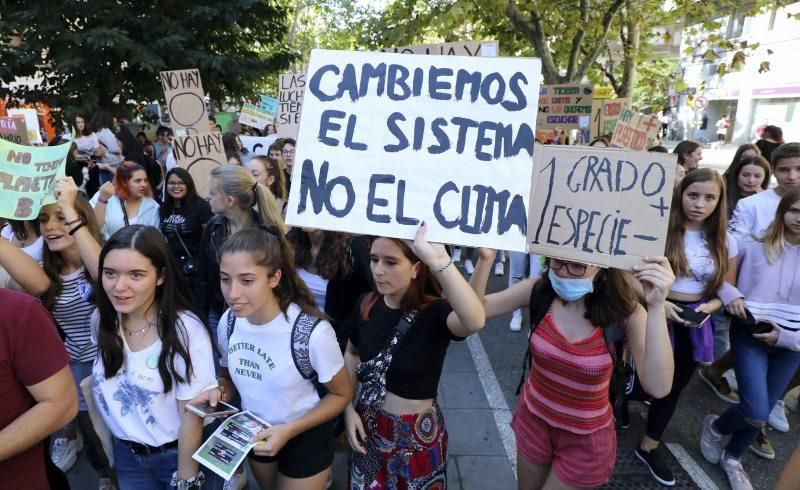 Manifestación por el clima en Zaragoza